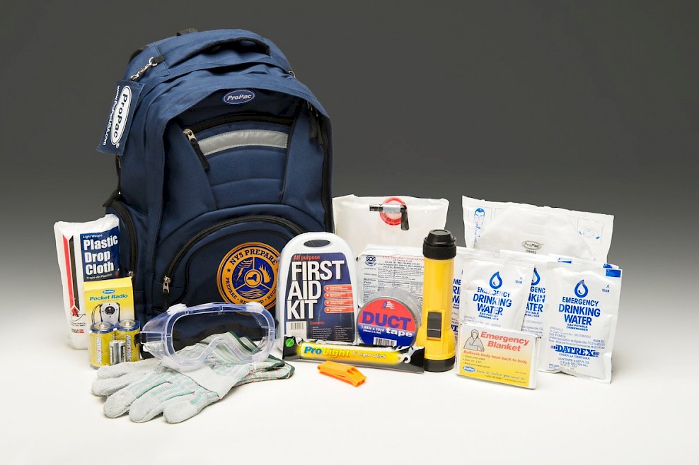 Fig. 1. Citizen preparedness go-bags provided by New York State Division of Homeland Security and Emergency Services (Source: DHSES, 2019).