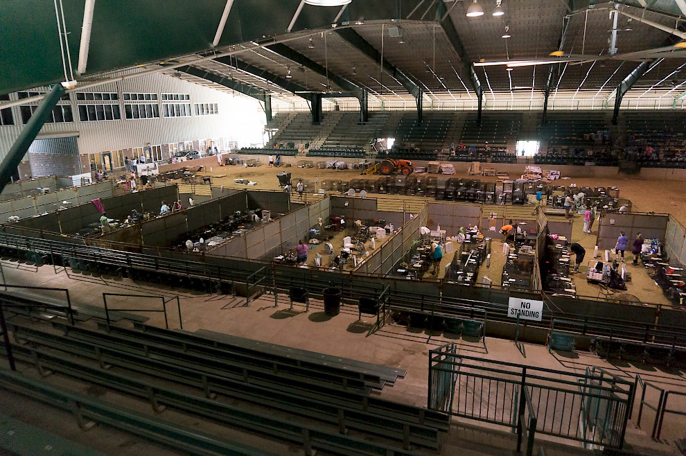 Lamar-Dixon Expo Center, Louisiana Floods (Source: Courtesy of ASPCA, 2016).