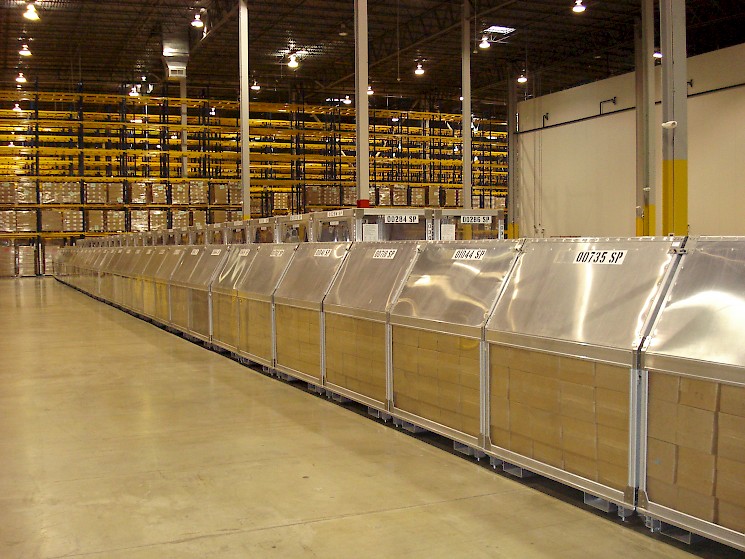 Specialized cargo containers were designed for the 12-hour Push Package to improve delivery speed and efficiency. (Source: Strategic National Stockpile, date unknown)