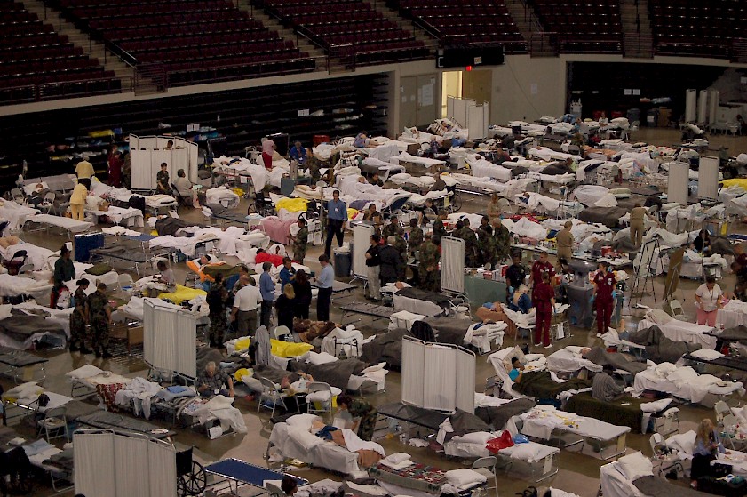 Federal Medical Stations were set up during the federal response to Hurricane Katrina to provide medical care for non-acute patients who could not be served by a general shelter. (Source: Strategic National Stockpile)