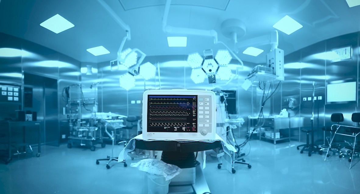 operating room ©iStock.com/sudok1